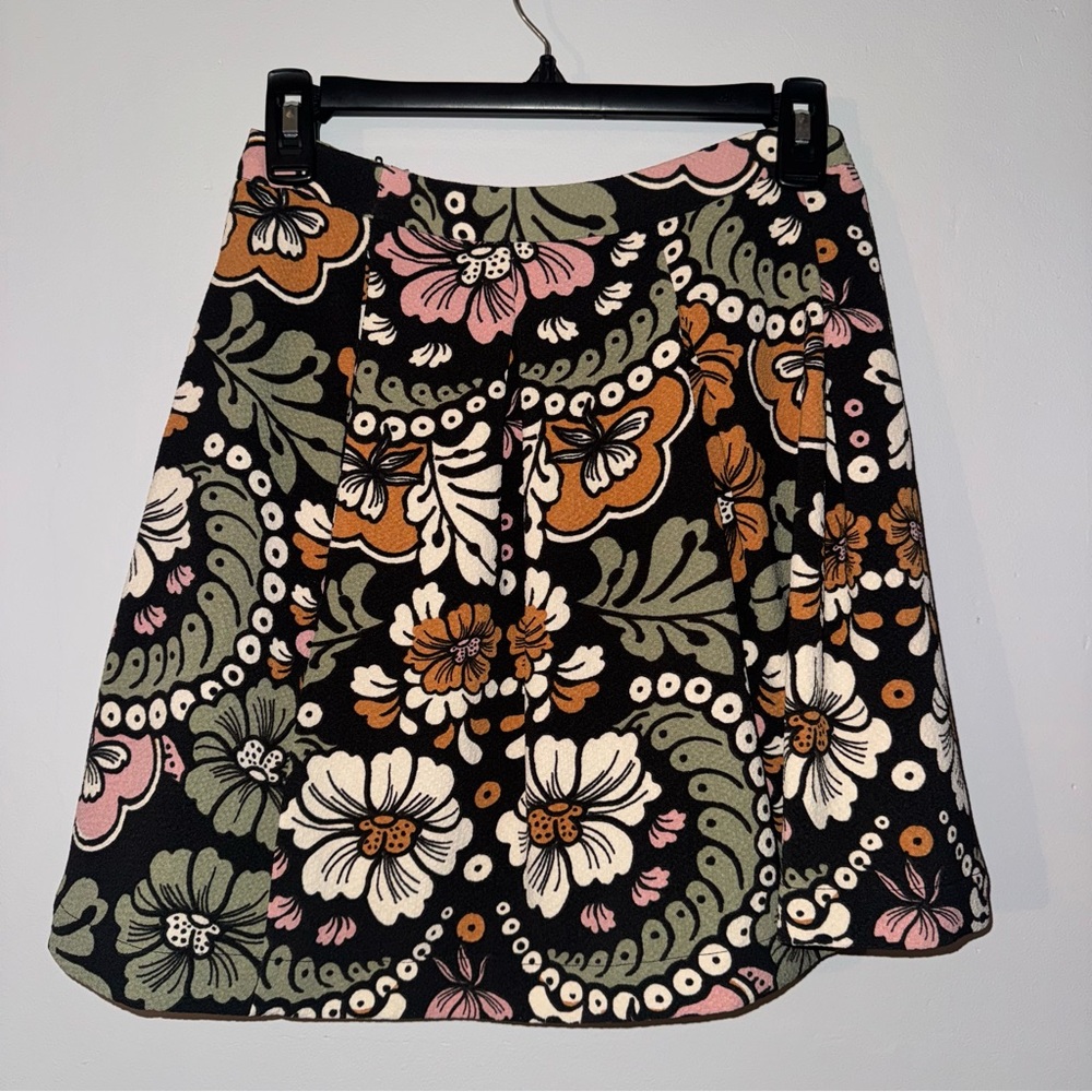 H&M Black and White Floral Skirt